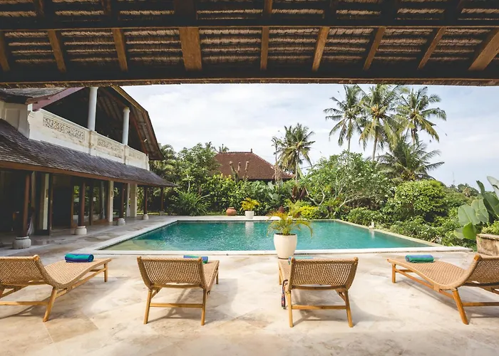 4 Bedroom Luxury Villa With Large Pool Near Balian Beach Balian