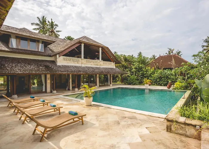 Villa 4 Bedroom Luxury Villa With Large Pool Near Balian Beach