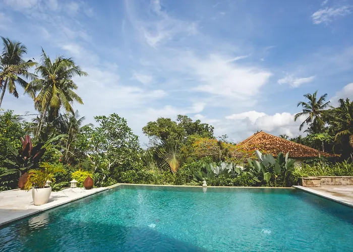 4 Bedroom Luxury Villa With Large Pool Near Balian Beach * Balian