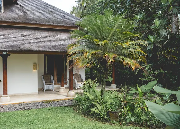 4 Bedroom Luxury Villa With Large Pool Near Balian Beach Villa