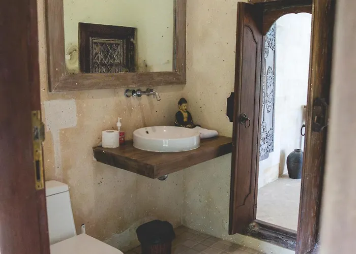 4 Bedroom Luxury Villa With Large Pool Near Balian Beach Balian