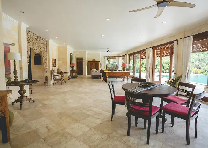 Villa 4 Bedroom Luxury Villa With Large Pool Near Balian Beach