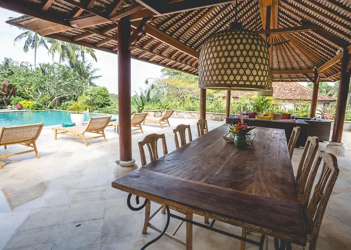 Villa 4 Bedroom Luxury Villa With Large Pool Near Balian Beach *
