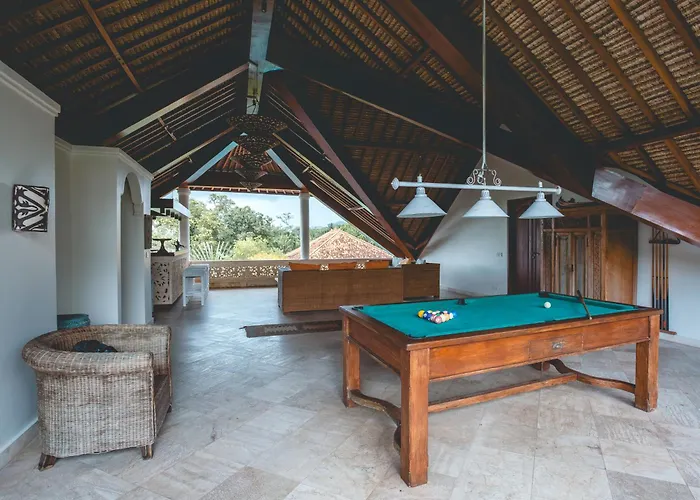 4 Bedroom Luxury Villa With Large Pool Near Balian Beach Balian