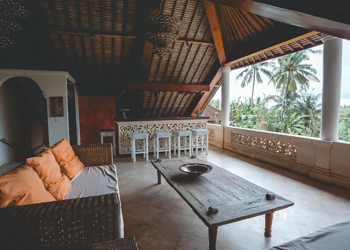 Villa 4 Bedroom Luxury Villa With Large Pool Near Balian Beach *