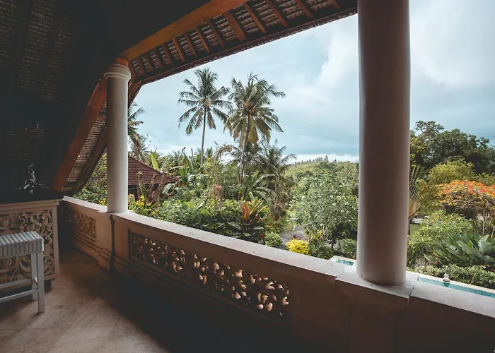 4 Bedroom Luxury Villa With Large Pool Near Balian Beach Villa
