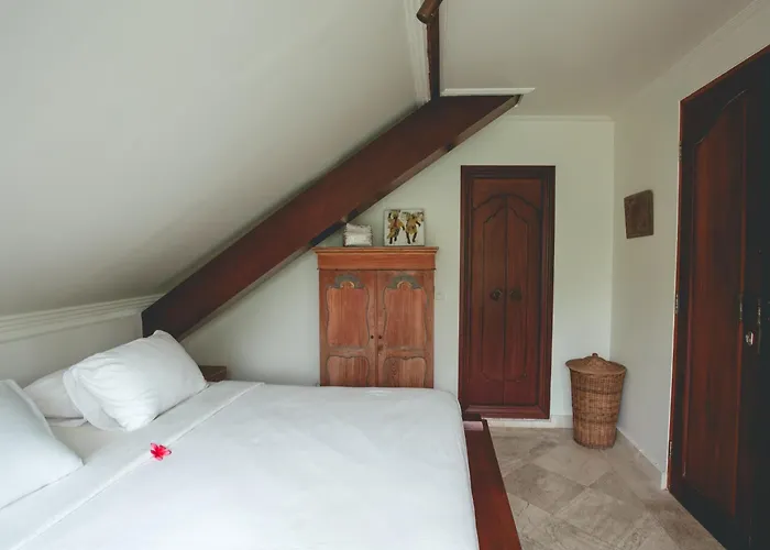 4 Bedroom Luxury Villa With Large Pool Near Balian Beach Balian