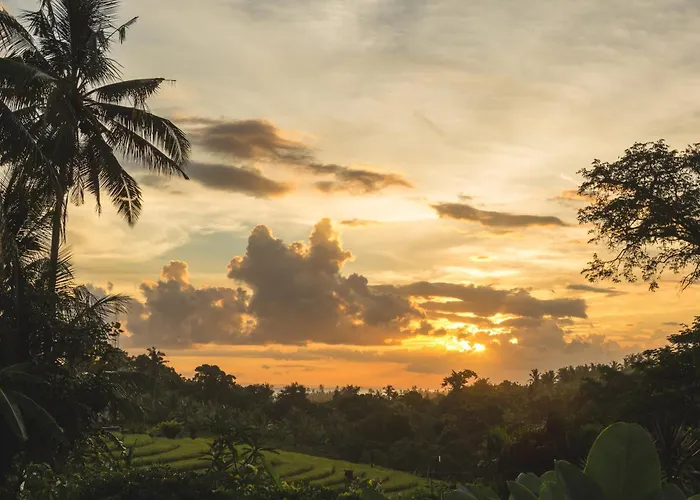 4 Bedroom Luxury Villa With Large Pool Near Balian Beach * Balian