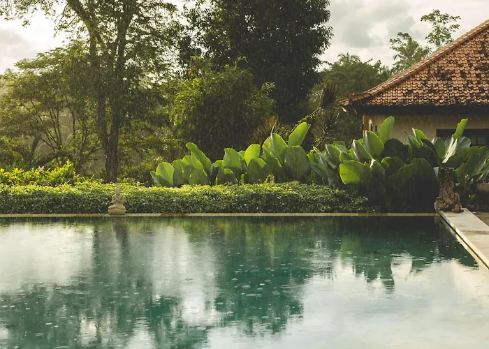 Villa 4 Bedroom Luxury Villa With Large Pool Near Balian Beach Balian